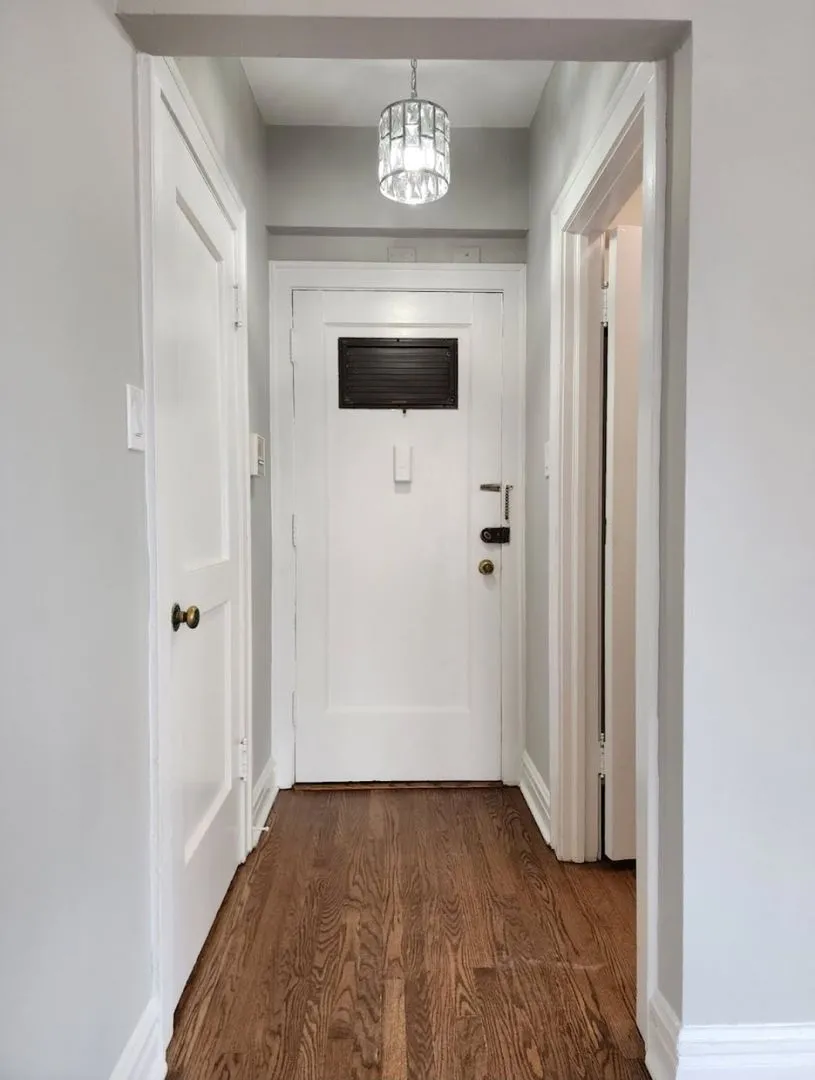 1601 W Thome Ave, ,  60660, USA 60660-unit#2A-Chicago-IL
