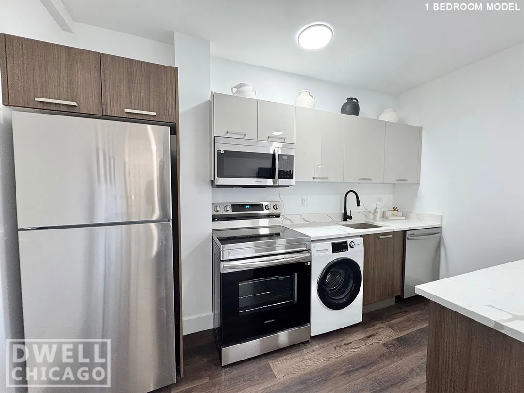 1555 W Hollywood Ave, , 60660, USA 60660-unit#304-Chicago-IL