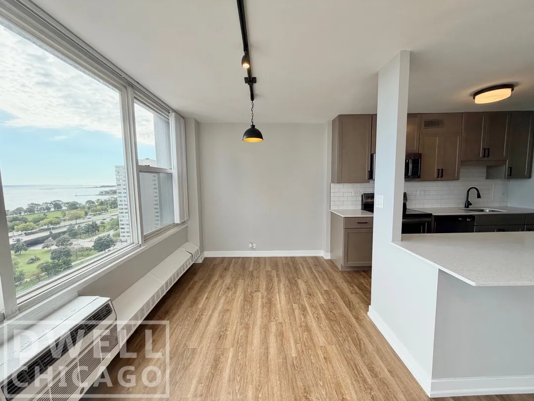 5650 N Sheridan Rd, ,  60660, USA 60660-unit#19A-Chicago-IL