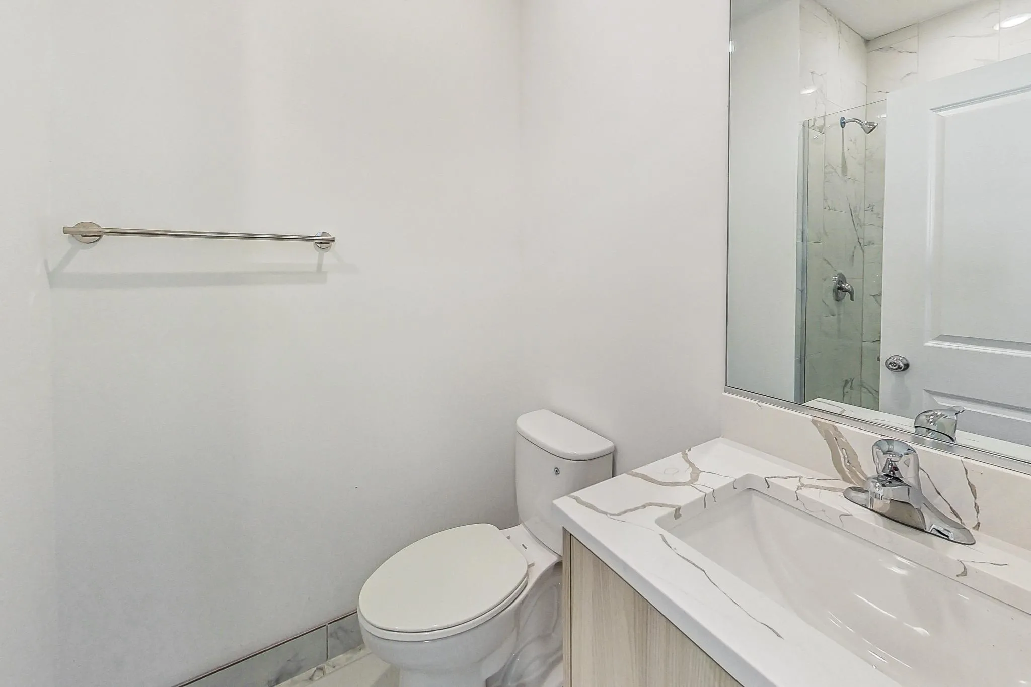 6122 S University Ave, ,  60637, USA 60637-unit#103-Chicago-IL