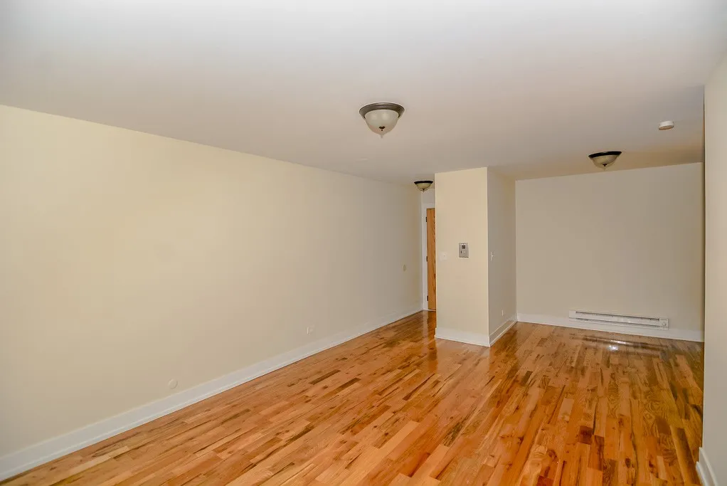 555 W Arlington Pl, ,  60614, USA 60614-unit#405-Chicago-IL