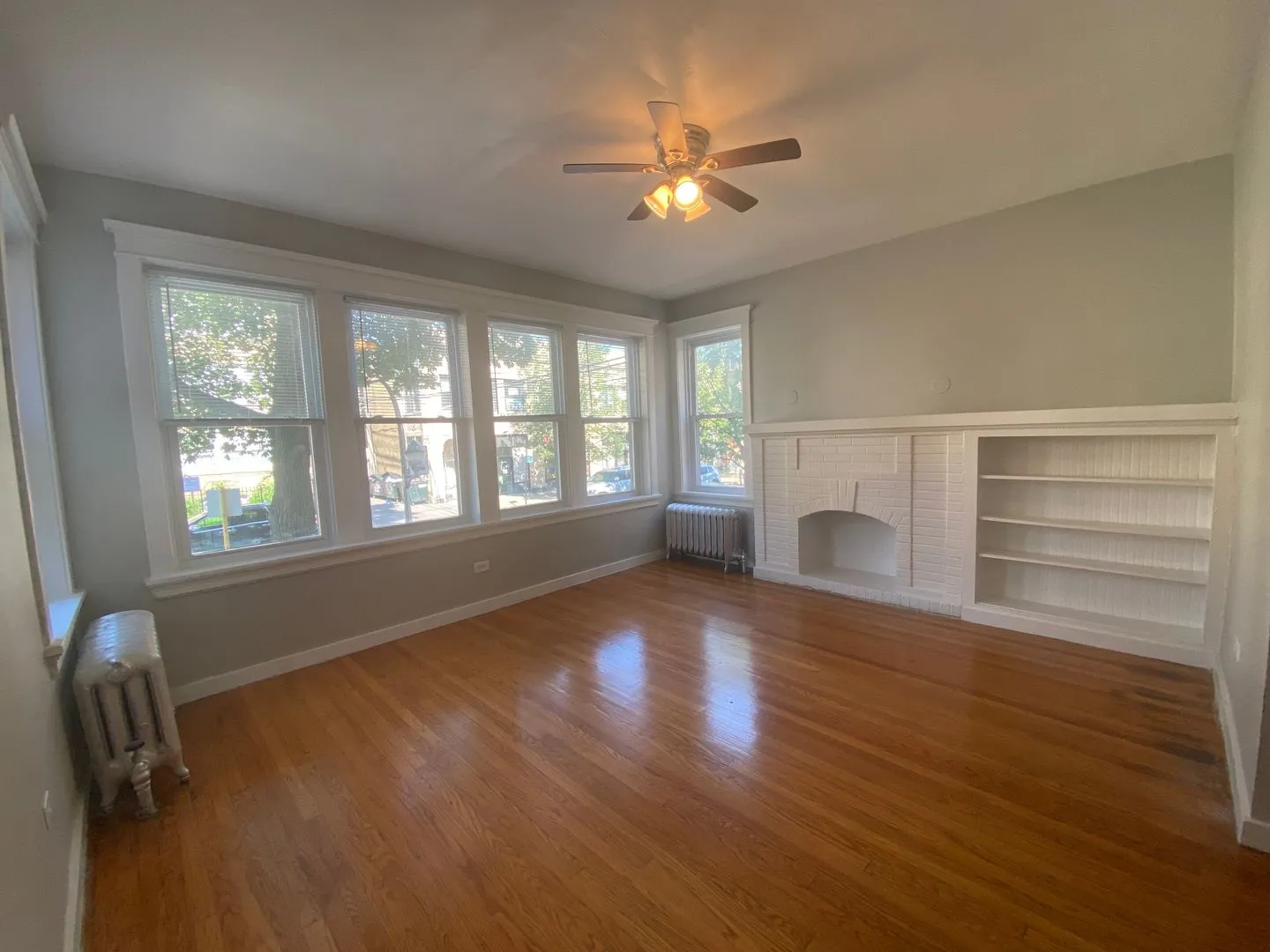 6343 N Claremont Ave, ,  60659, USA 60645-unit#2W-Chicago-IL