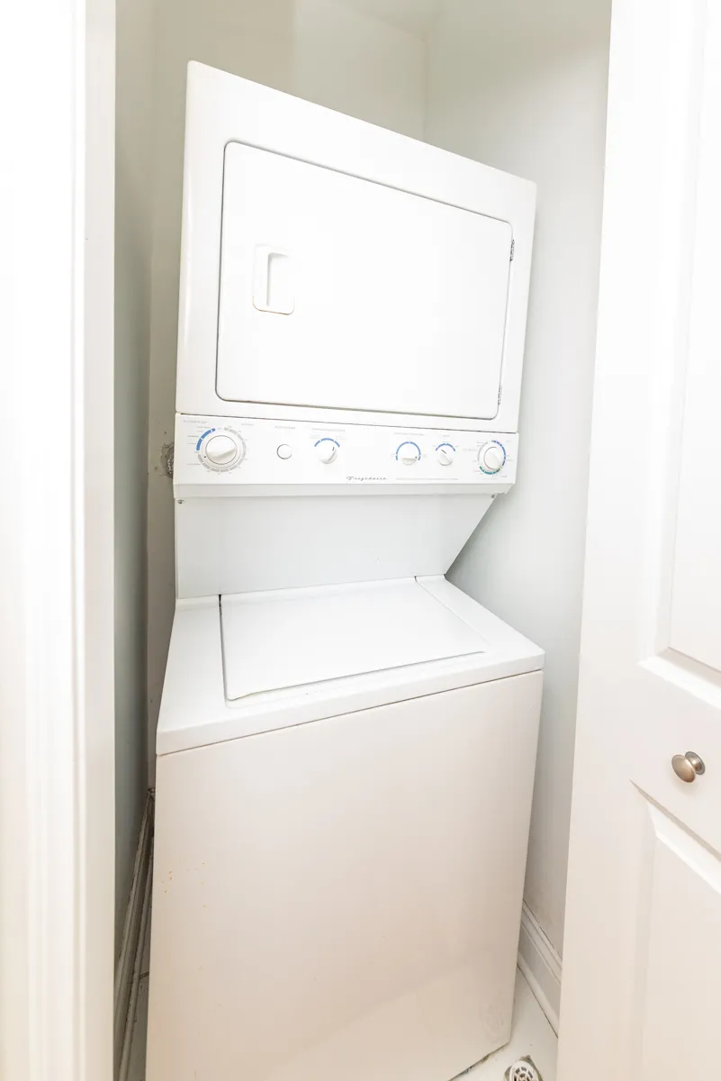 6217 S Kimbark Ave, ,  60637, USA 60637-unit#3S-Chicago-IL