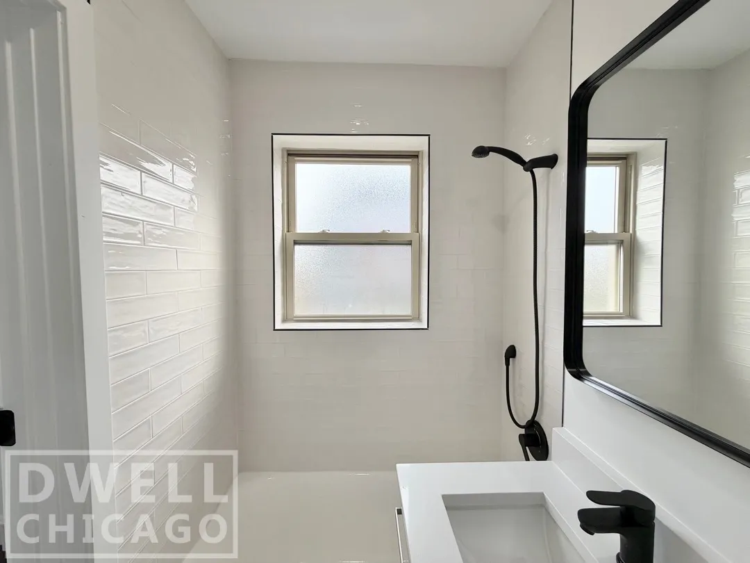 1553 W Hollywood Ave, ,  60660, USA 60660-unit#303-Chicago-IL