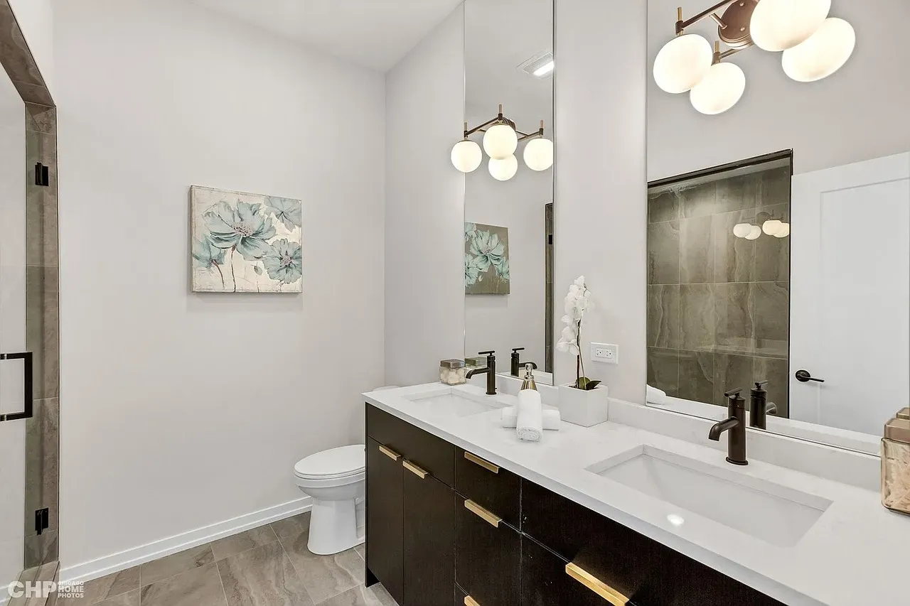 5201 S Wabash Ave, ,  60615, USA 60615-unit#3-Chicago-IL