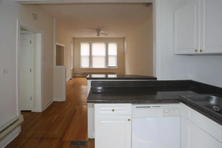 721 W Barry Ave, ,  60657, USA 60657-unit#1B-Chicago-IL