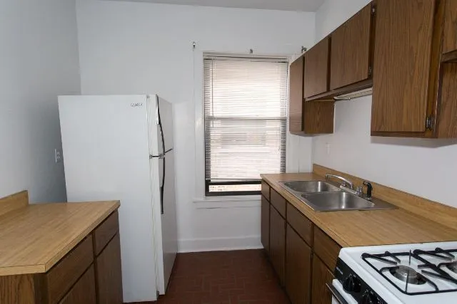 3521 N Racine Ave, , 60657, USA 60657-unit#2S-Chicago-IL