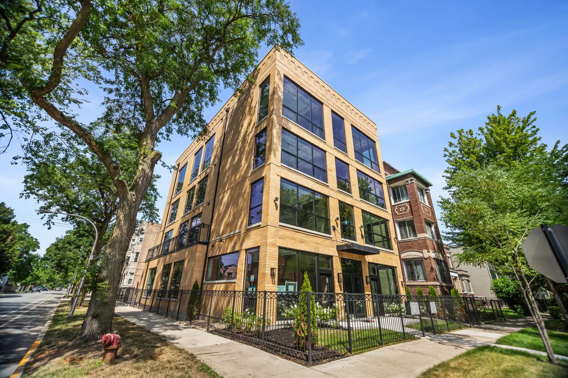 6556 S Minerva Ave, , 60637, USA 60637-unit#4S-Chicago-IL