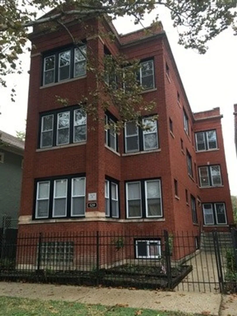 5219 N Christiana Ave, , 60625, USA 60625-unit#3F-Chicago-IL