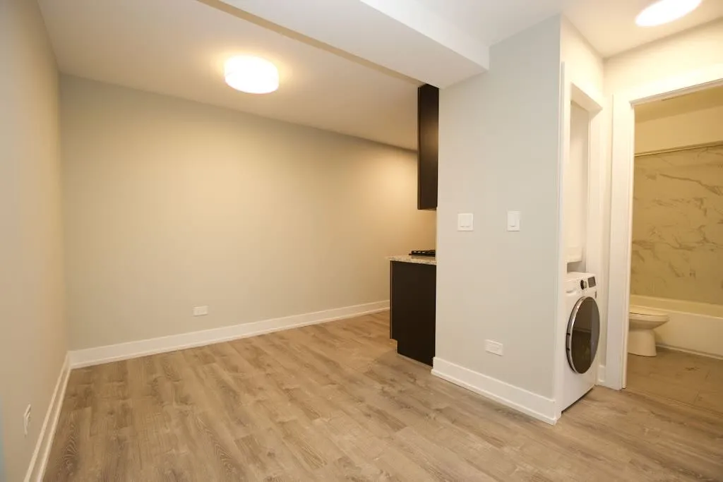 445 W Barry Ave, , 60657, USA 60657-unit#514-Chicago-IL