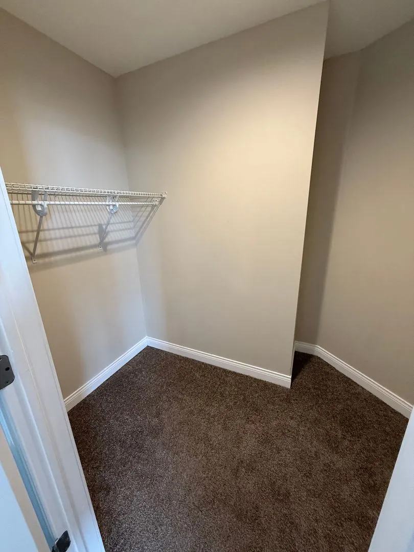 6411 N Rockwell St, ,  60645, USA 60645-unit#512-Chicago-IL
