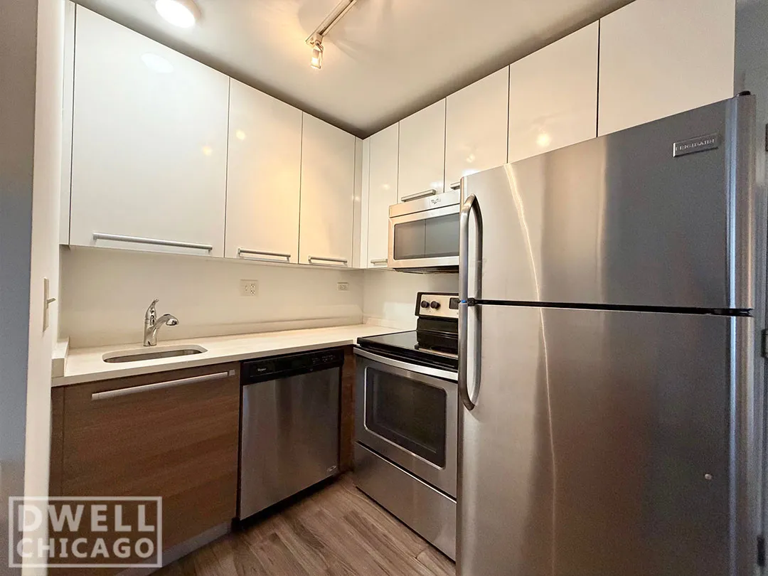 925 W Carmen Ave, , 60640, USA 60640-unit#2E-Chicago-IL