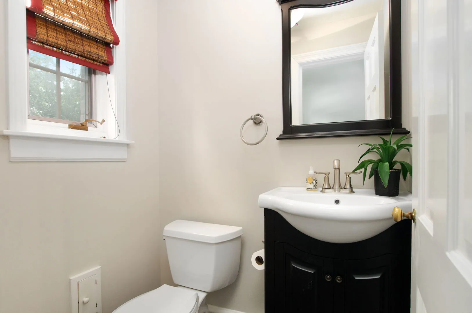 9445 Avers Ave, ,  60203, USA 60203-unit#9445-Evanston-IL