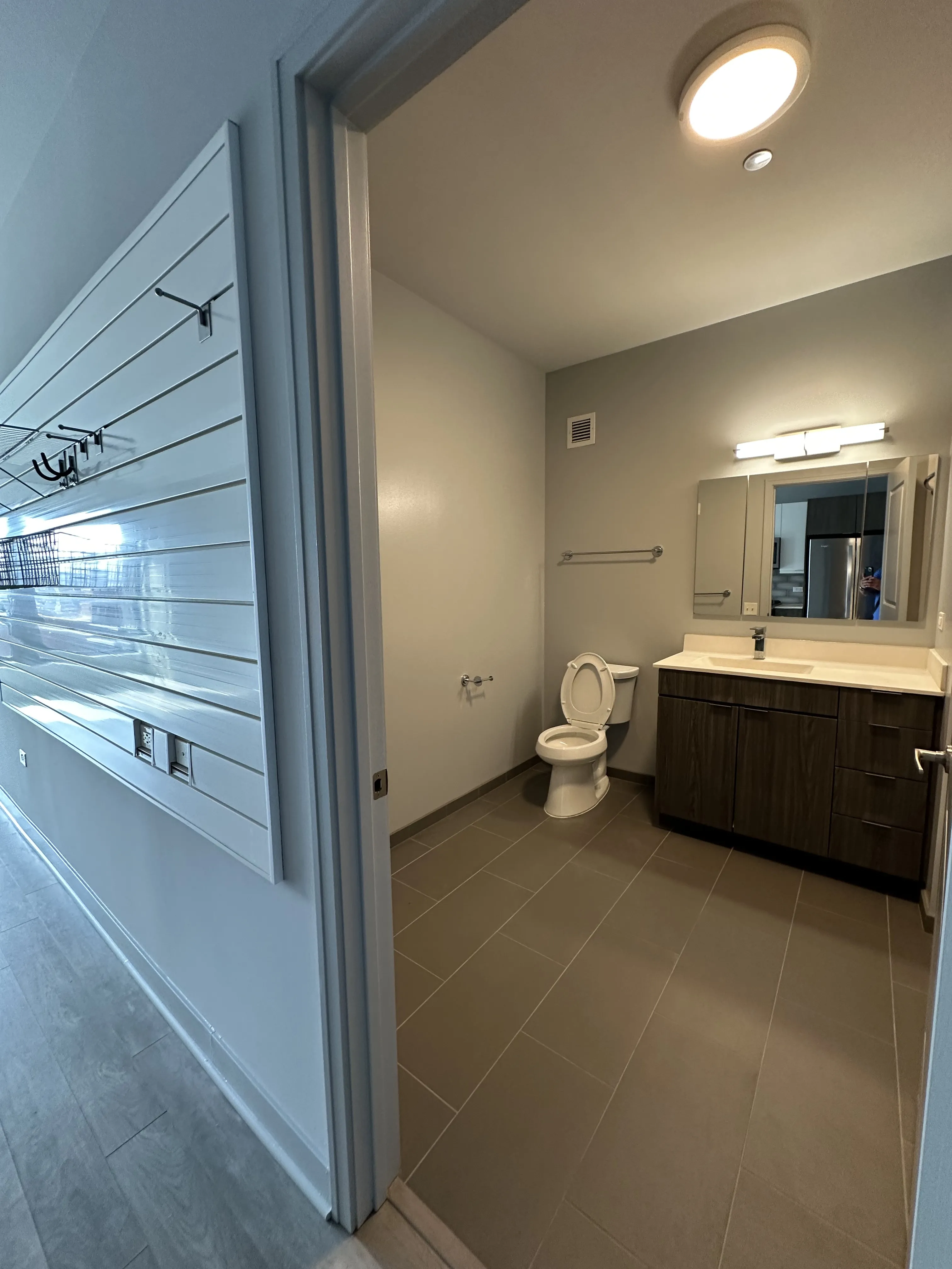 1025 W Addison St, , 60613, USA 60613-unit#830-Chicago-IL