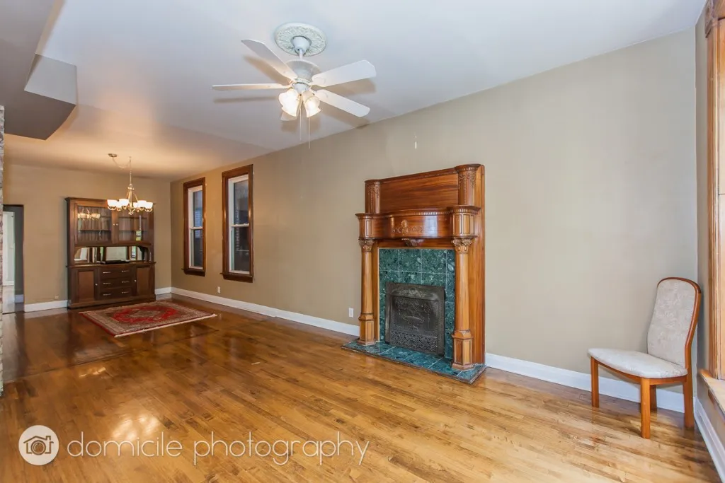 828 W Buckingham Pl, ,  60657, USA 60657-unit#2-Chicago-IL