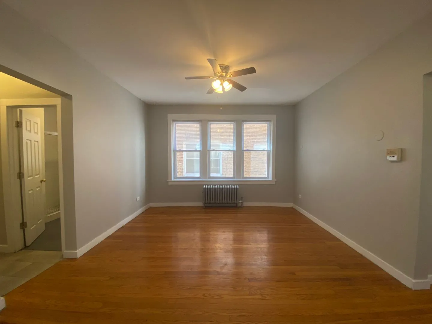 6343 N Claremont Ave, ,  60659, USA 60645-unit#2W-Chicago-IL