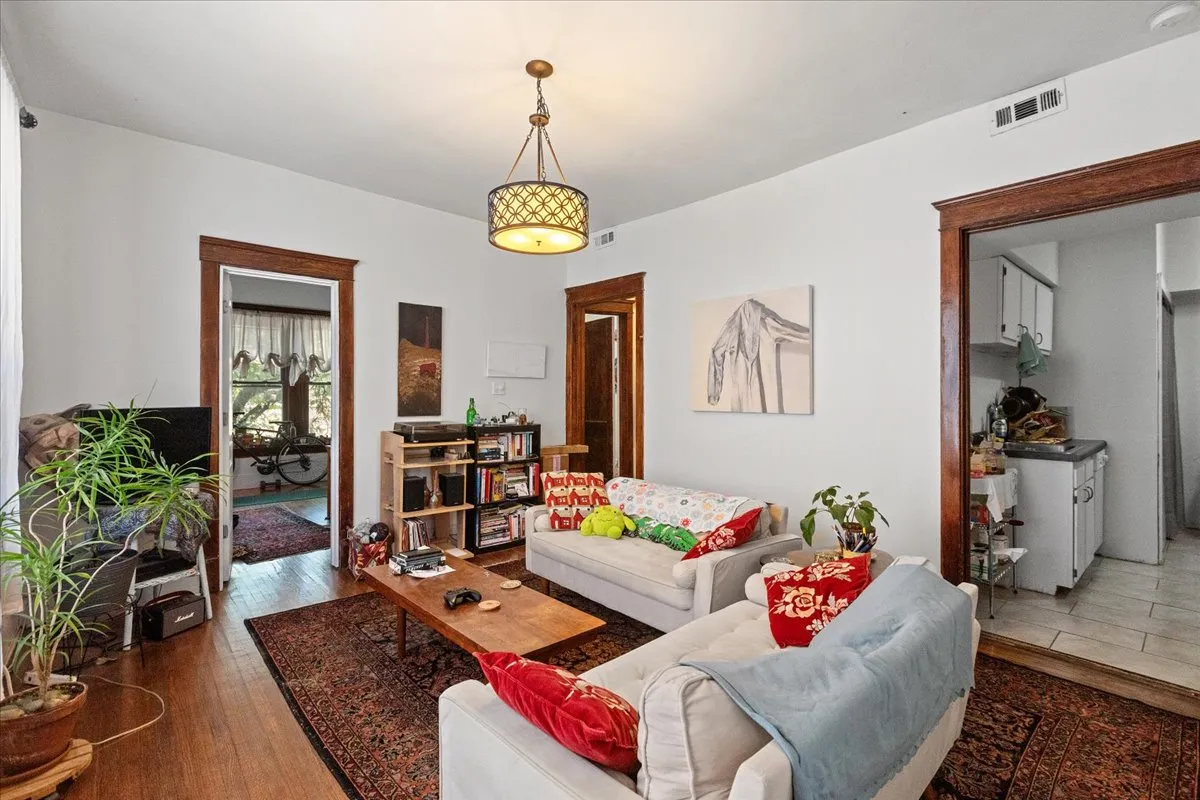 4002 N Southport Ave, , 60613, USA 60613-unit#2-Chicago-IL