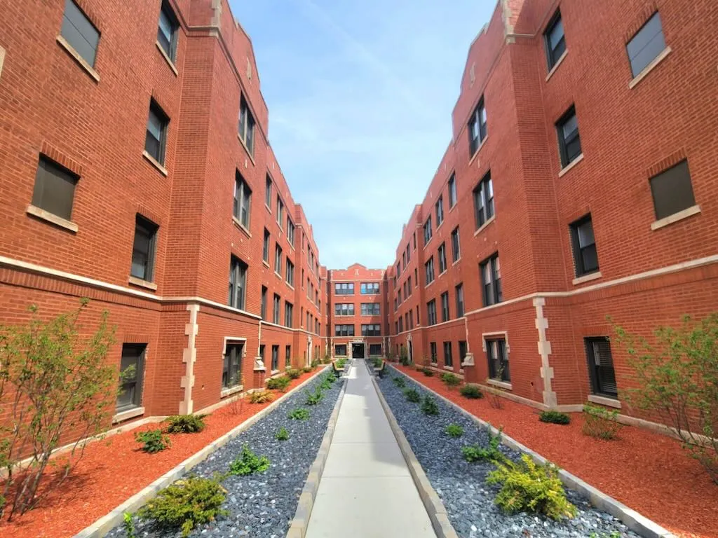 3943 N Janssen Ave, , 60613, USA 60613-unit#2W-Chicago-IL