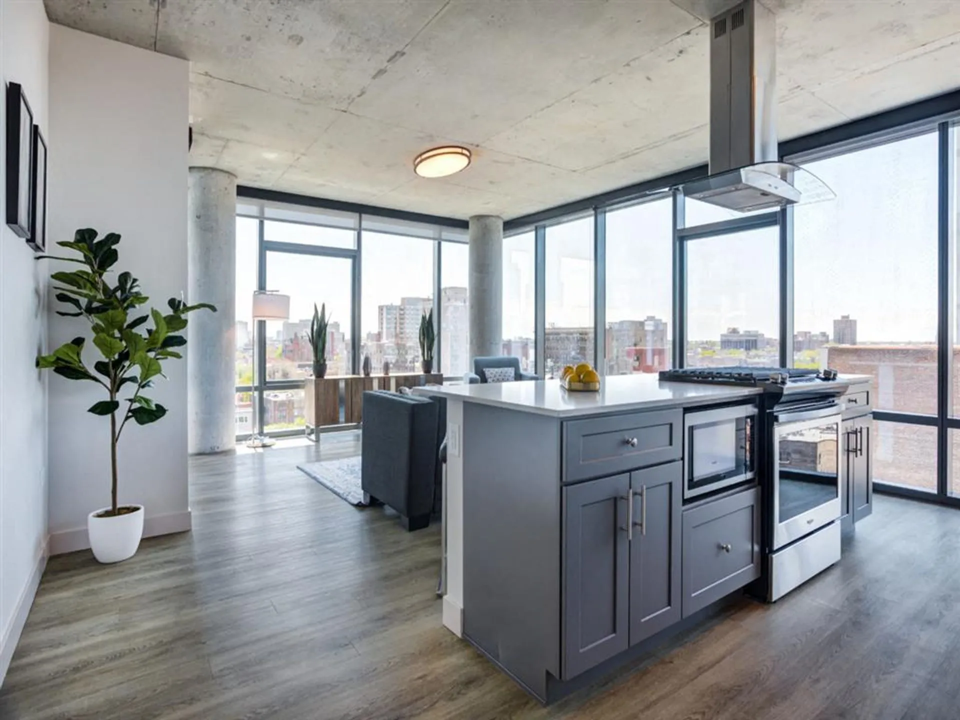 450-454 W Belmont Ave, , 60657, USA 60657-unit#806-Chicago-IL