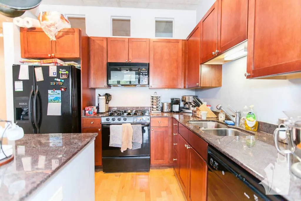 1000 N Kingsbury St, ,  60610, USA 60610-unit#106-Chicago-IL