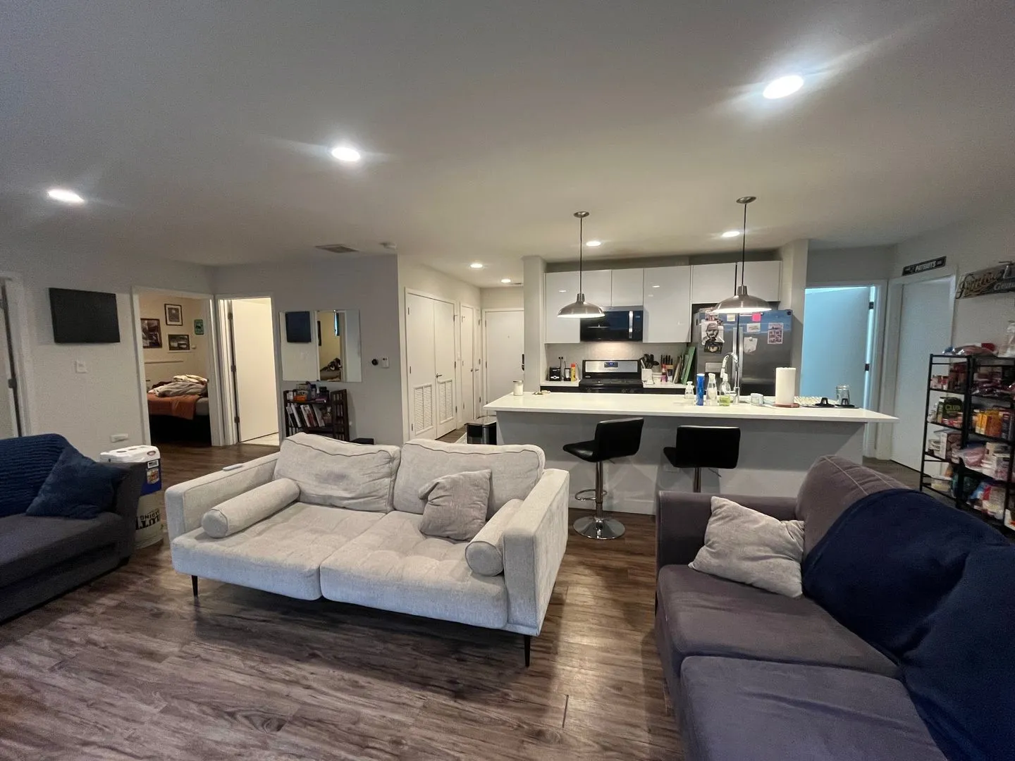 1045 W Cornelia Ave, , 60657, USA 60657-unit#102-Chicago-IL
