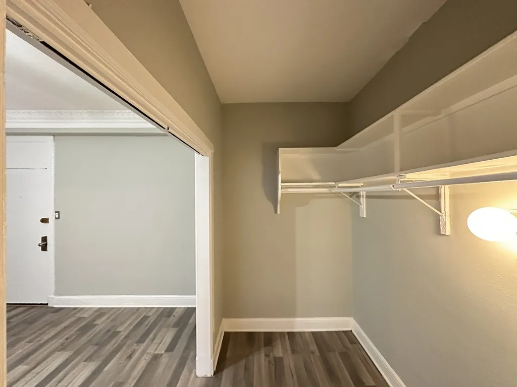 3831 N Fremont St, ,  60613, USA 60613-unit#210-Chicago-IL