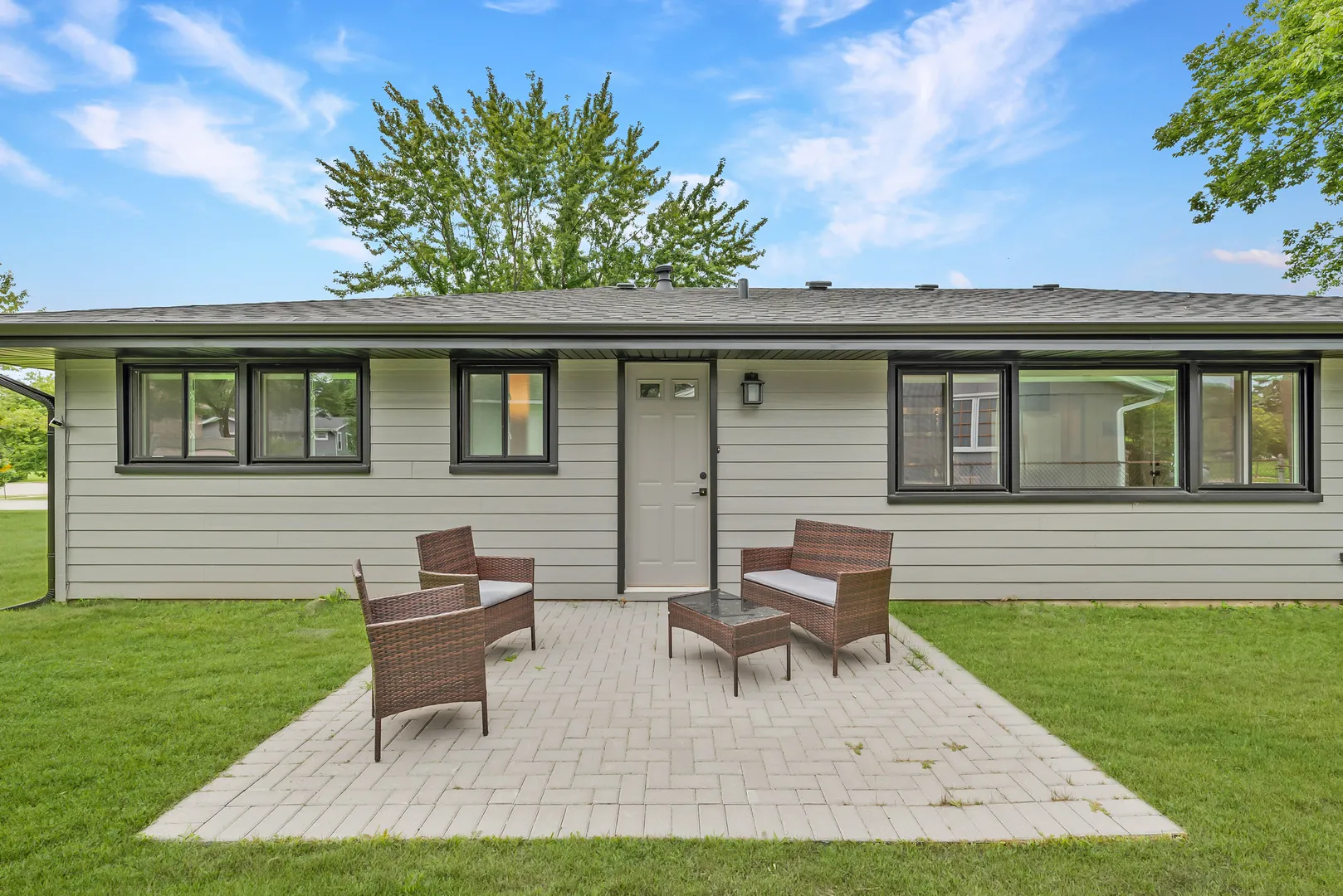 1026 Sharon Ln, , 60193, USA 60193-unit#1026-Schaumburg-IL