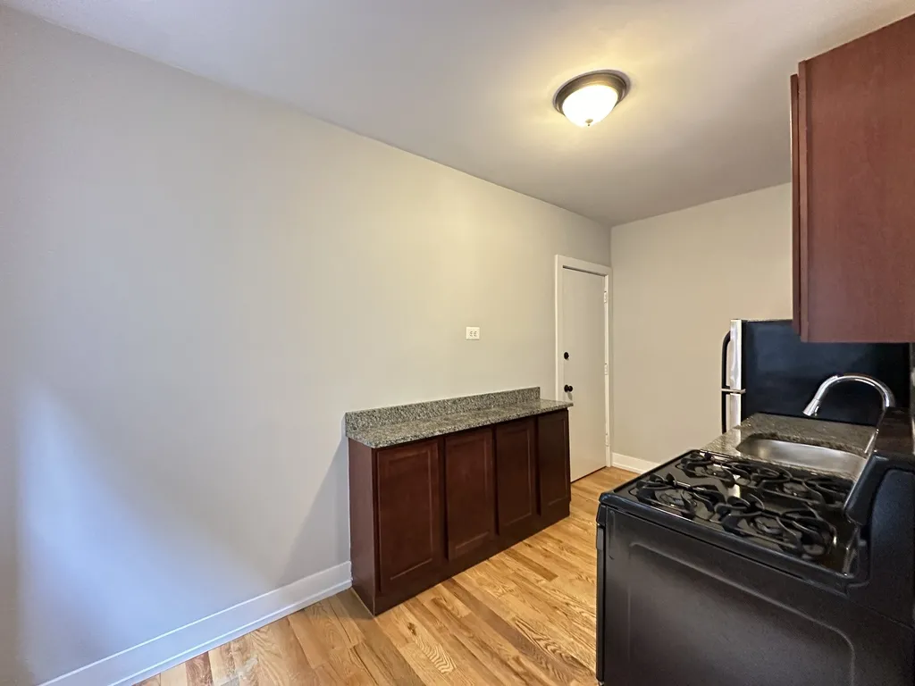 2844 N Orchard St, ,  60657, USA 60657-unit#38-Chicago-IL