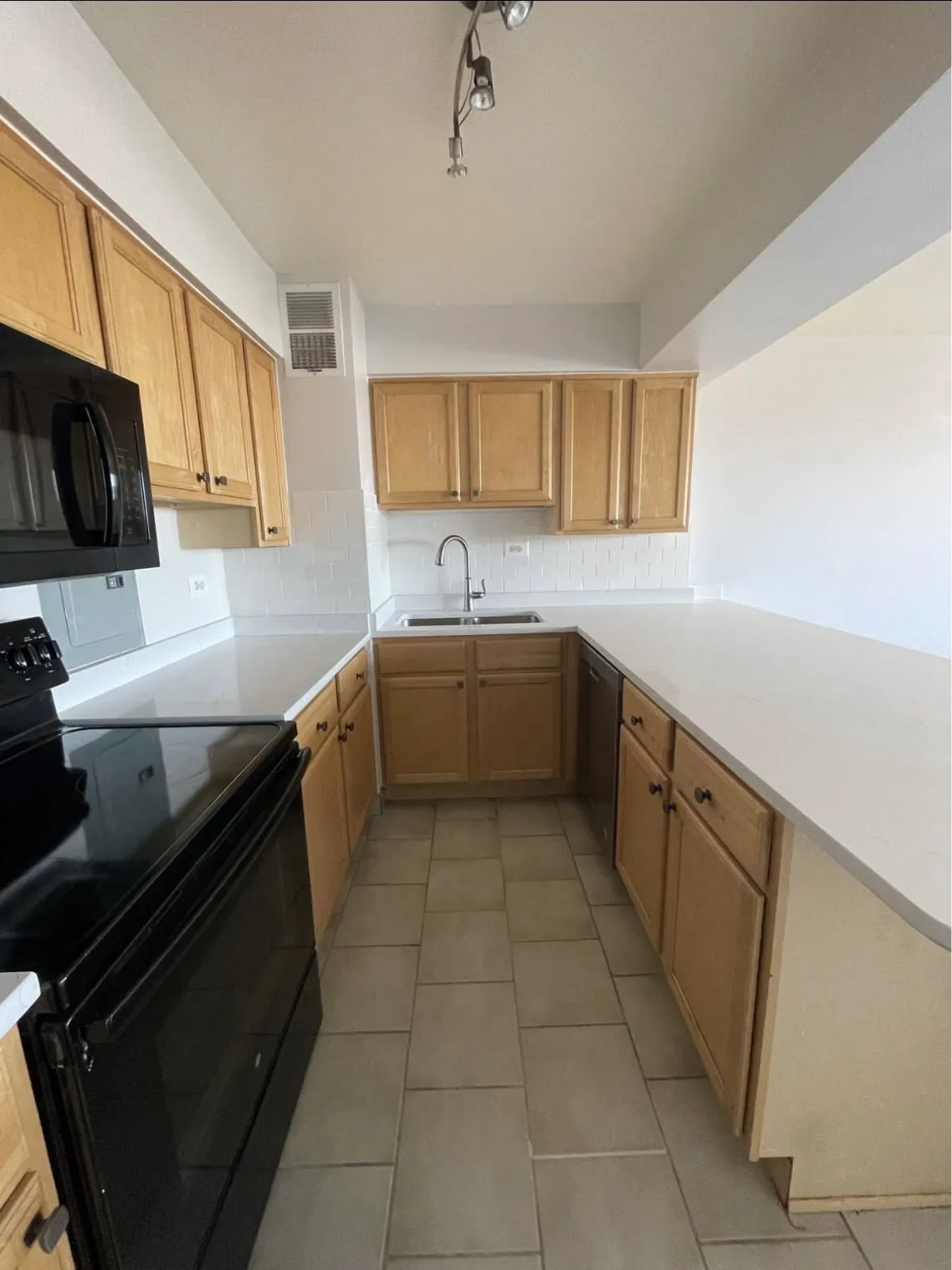 6030 N Sheridan Rd, ,  60660, USA 60660-unit#1003-Chicago-IL
