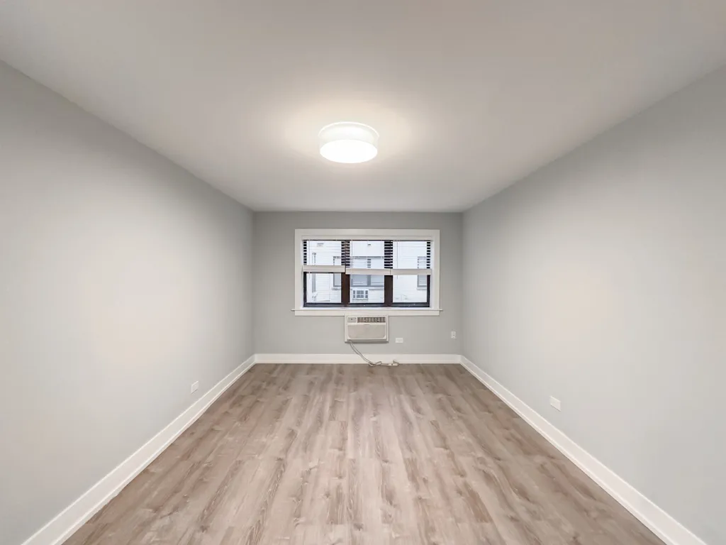445 W Barry Ave, , 60657, USA 60657-unit#216-Chicago-IL