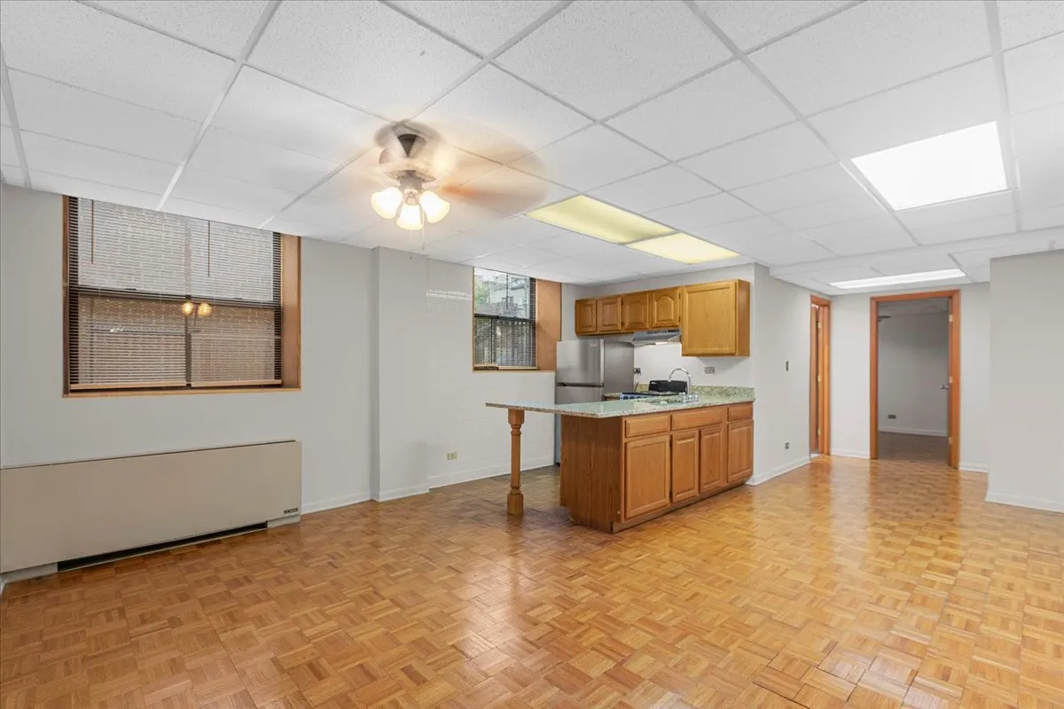 620 W Belmont Ave, , 60657, USA 60657-unit#006-Chicago-IL