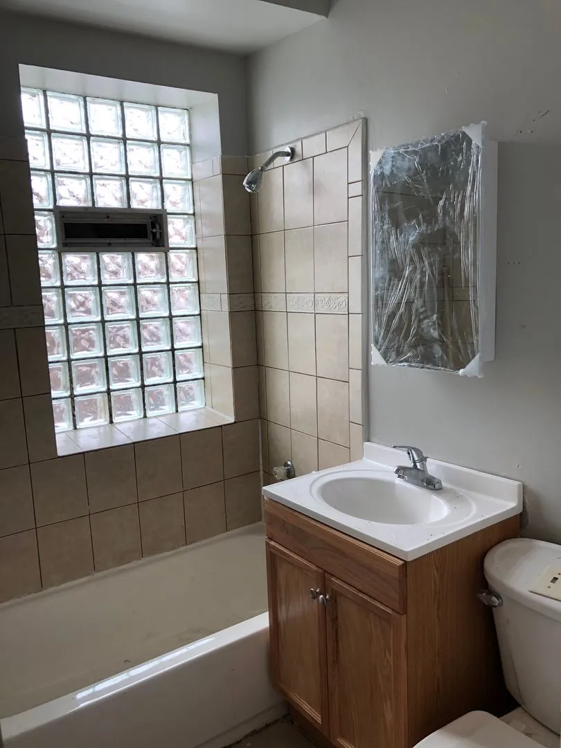 2345 N Ridgeway Ave, ,  60647, USA 60647-unit#1N-Chicago-IL