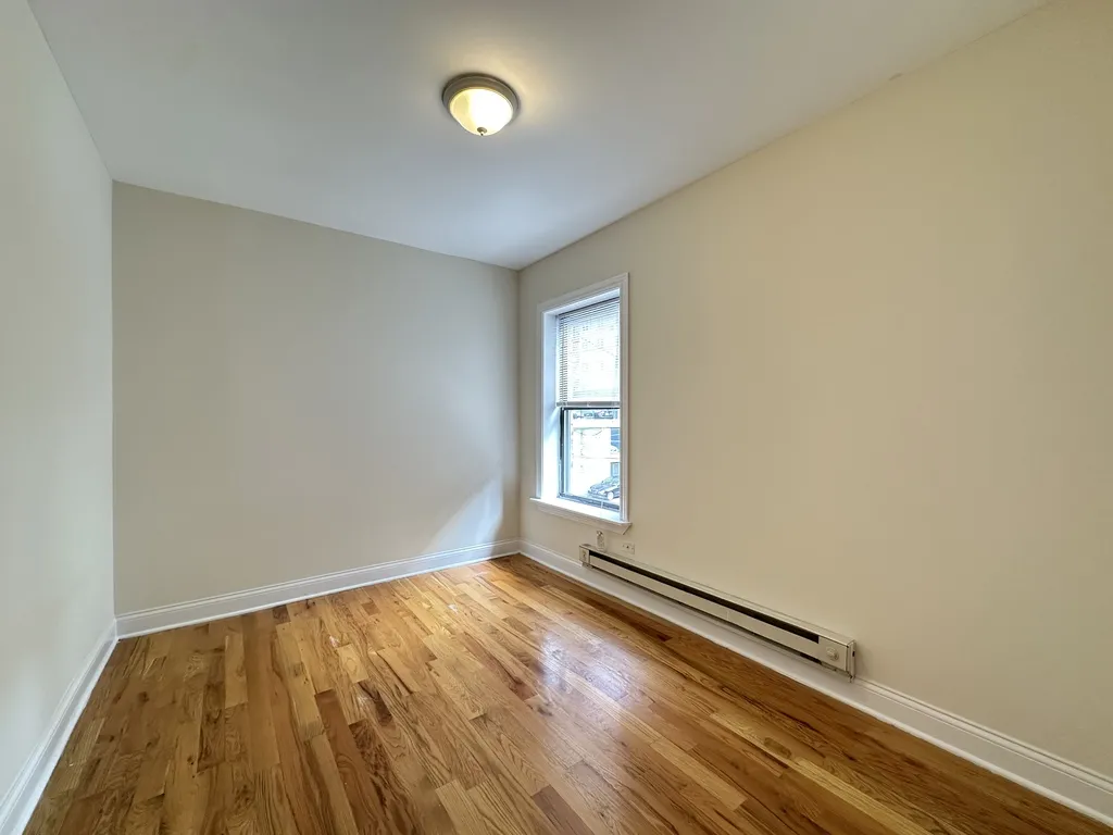3823 N Fremont St, ,  60613, USA 60613-unit#2E-Chicago-IL