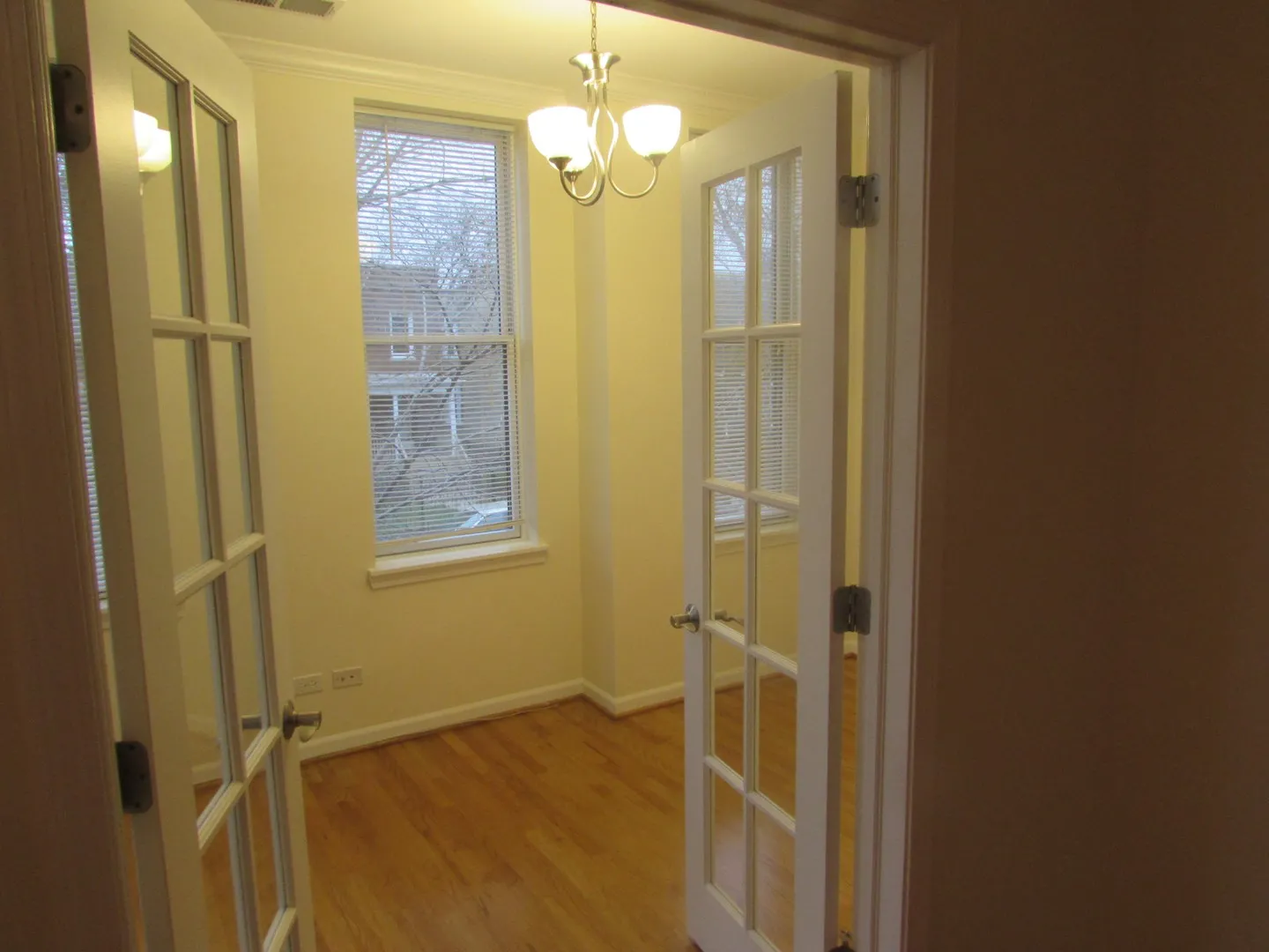 3917 N Kedzie Ave, ,  60618, USA 60618-unit#3S-Chicago-IL