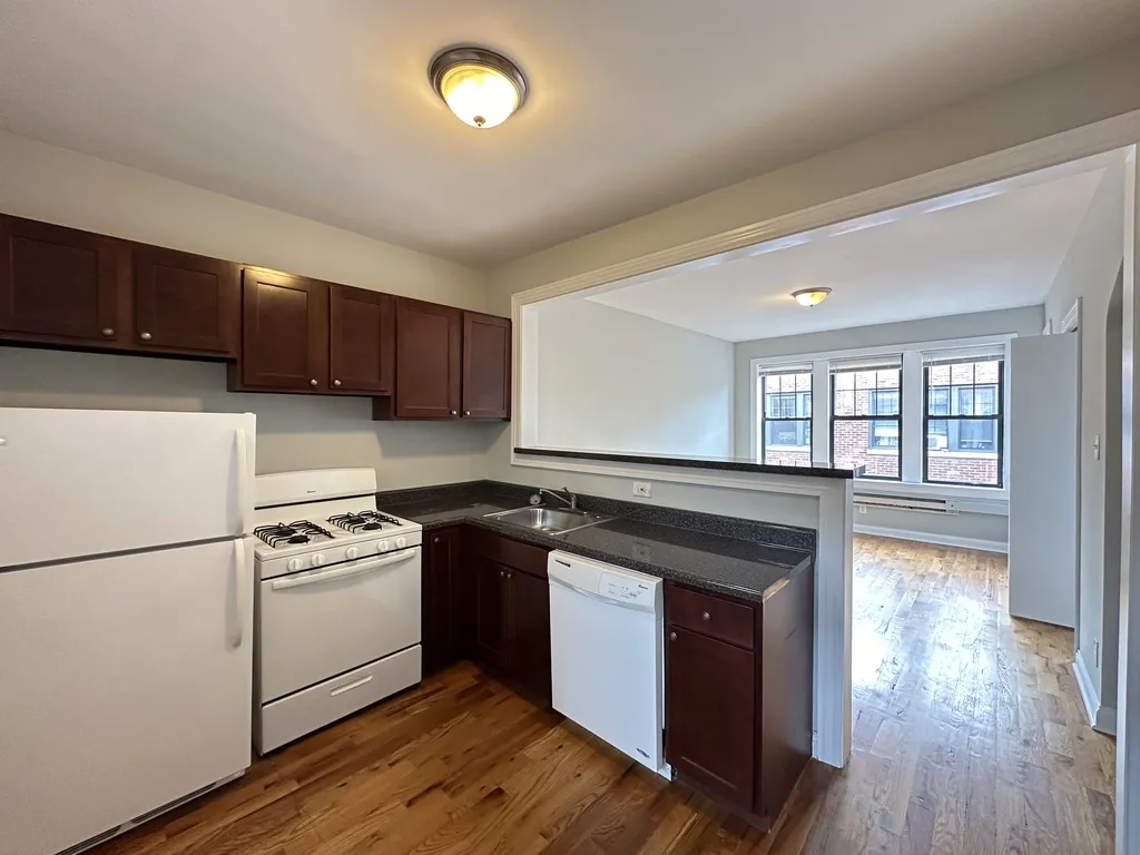 4419 N Wolcott Ave, ,  60640, USA 60640-unit#3B-Chicago-IL