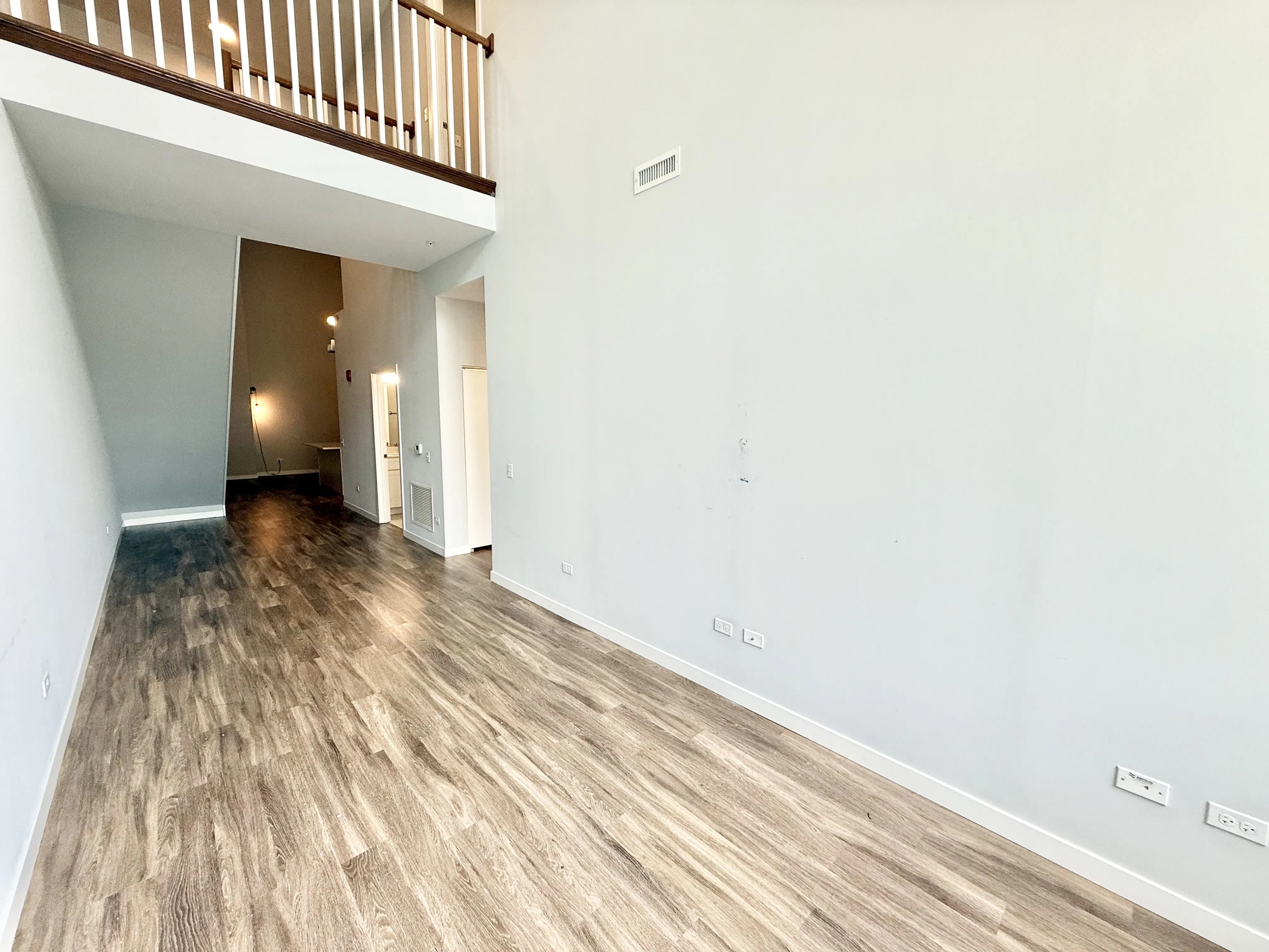 1900 W Lawrence Ave, ,  60640, USA 60640-unit#212-Chicago-IL