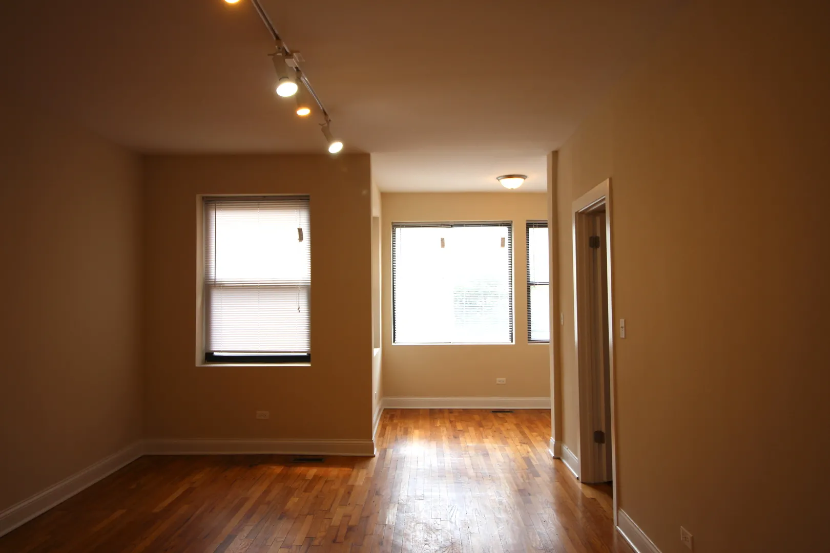 3216 W Argyle St, , 60625, USA 60625-unit#1-Chicago-IL