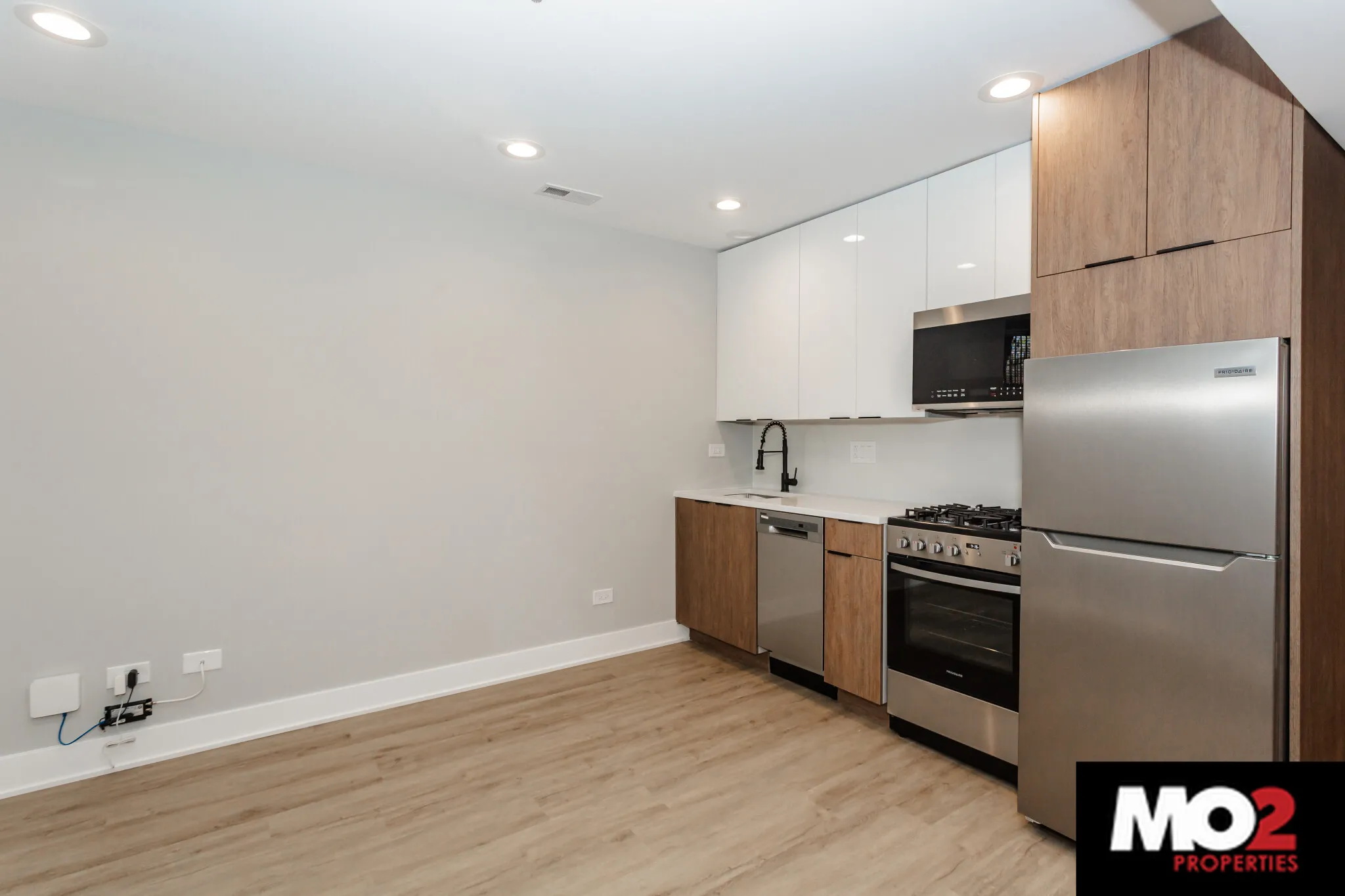 2407 N Kedzie Blvd, , 60647, USA 60647-unit#G02-Chicago-IL