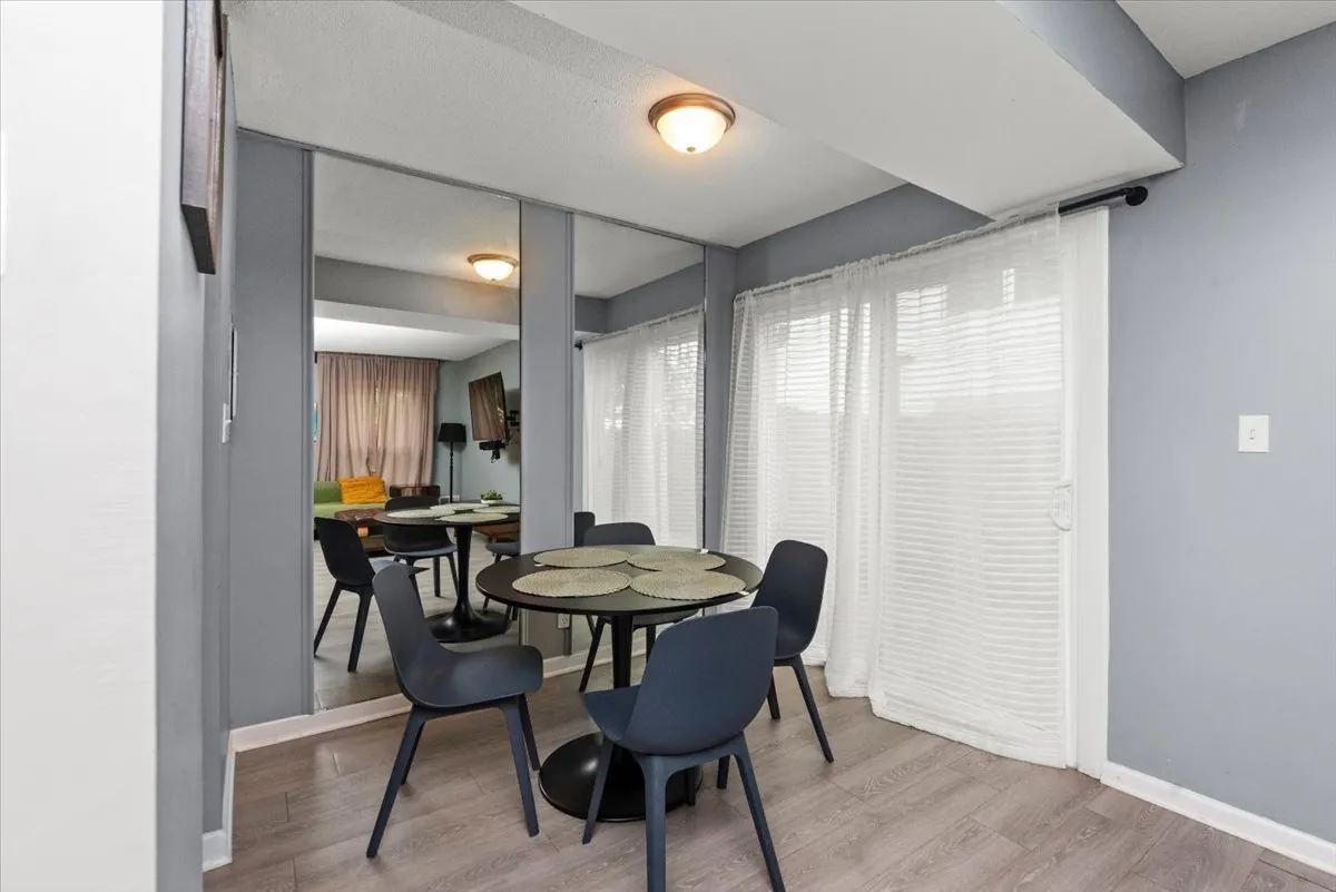 15 N Fernwood Dr, , 60440, USA 60440-Bolingbrook-IL