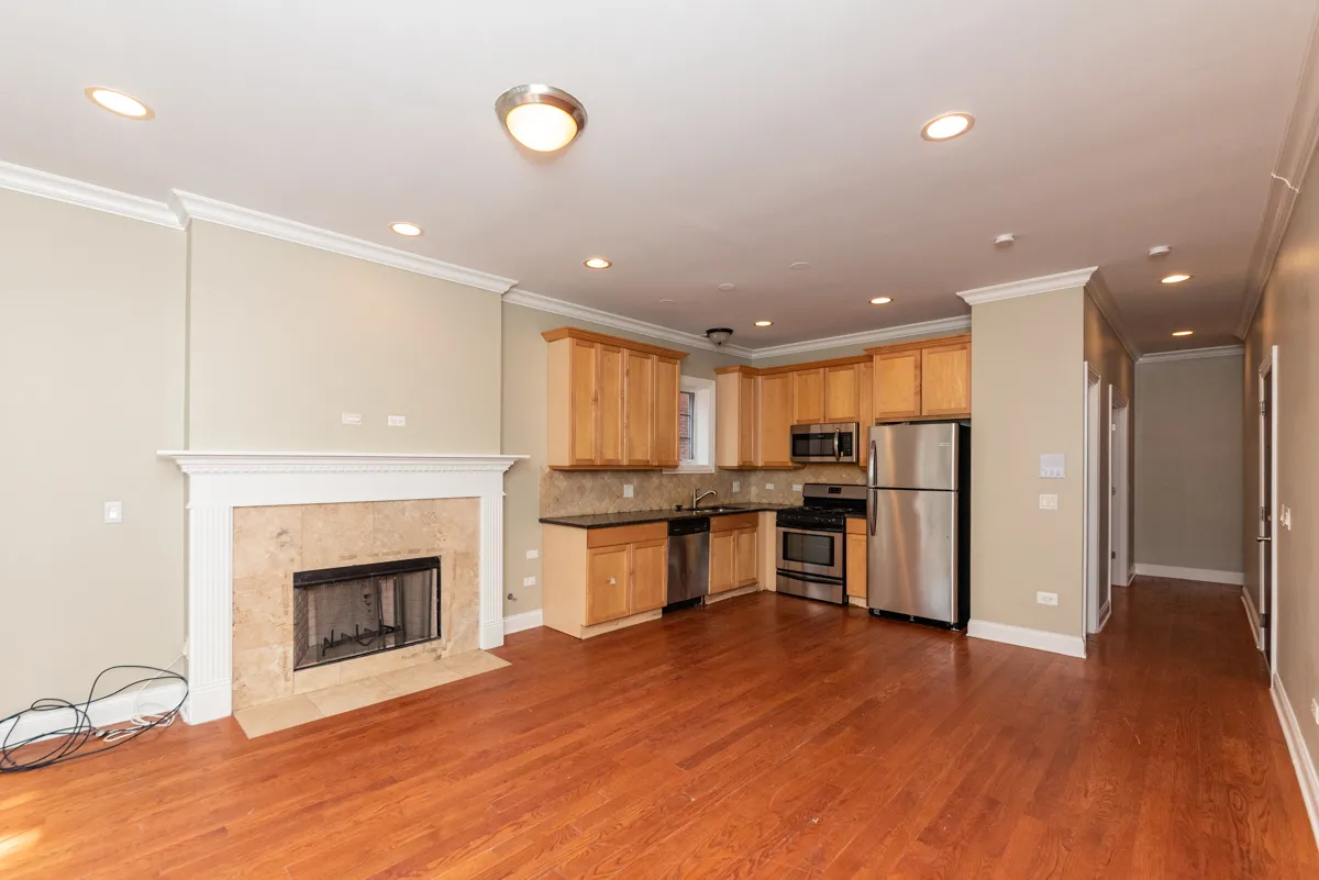 6217 S Kimbark Ave, ,  60637, USA 60637-unit#3S-Chicago-IL