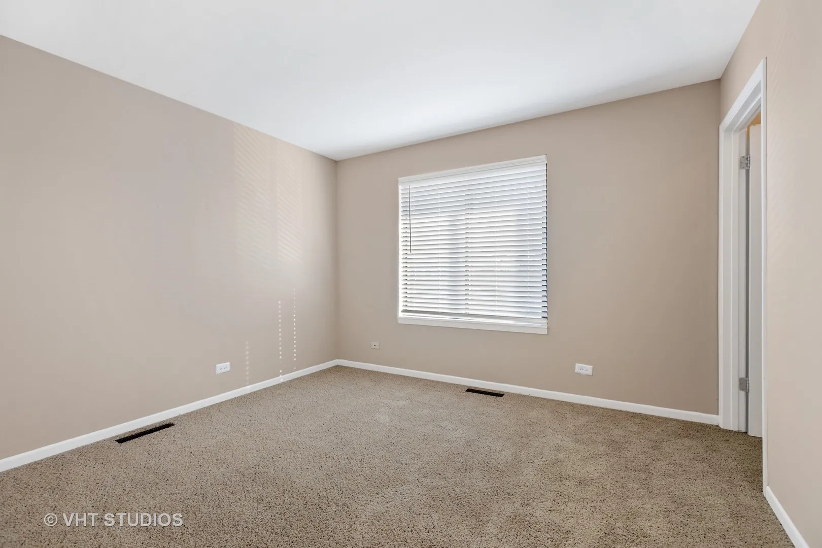 1607 Westminster Dr, , 60563, USA 60563-unit#1607-Naperville-IL