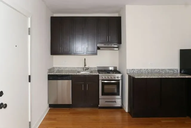 612 W Patterson Ave, , 60613, USA 60613-unit#609-Chicago-IL