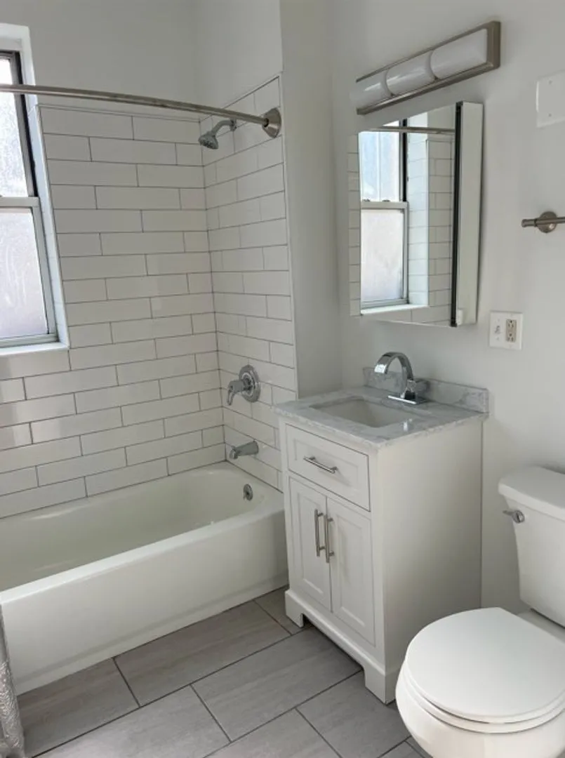 2442 N Racine Ave, ,  60614, USA 60614-unit#1-Chicago-IL