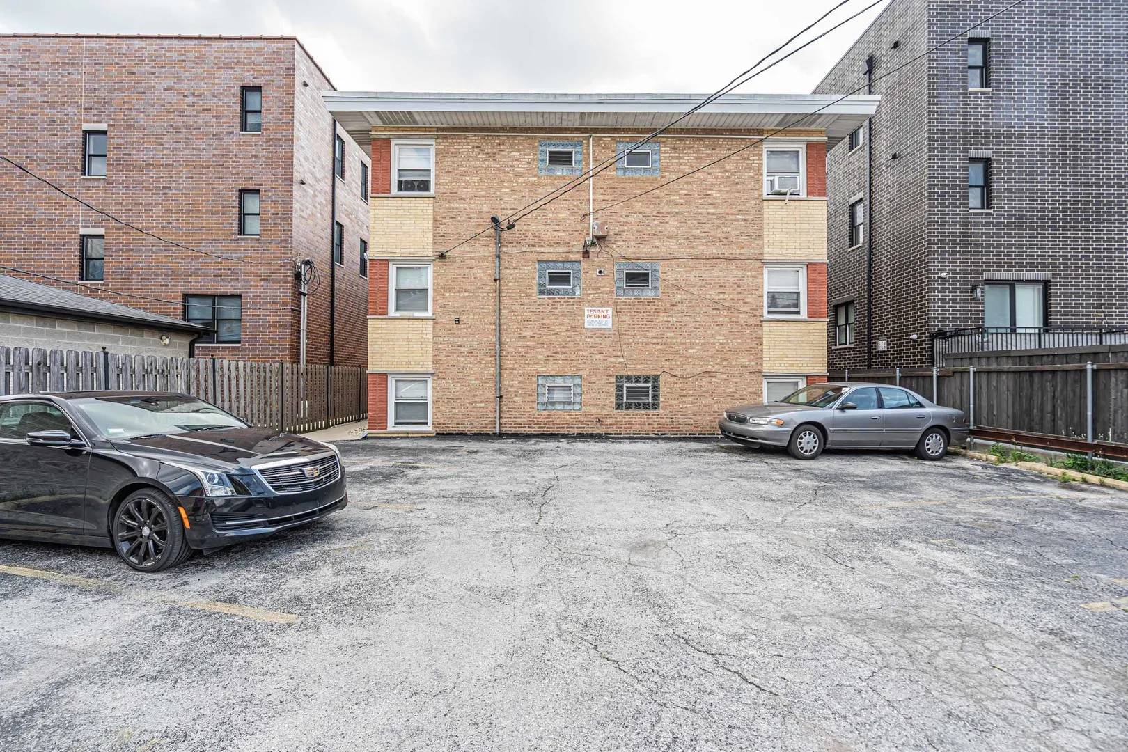 5516 W Higgins Ave, , 60630, USA 60630-unit#2NW-Chicago-IL