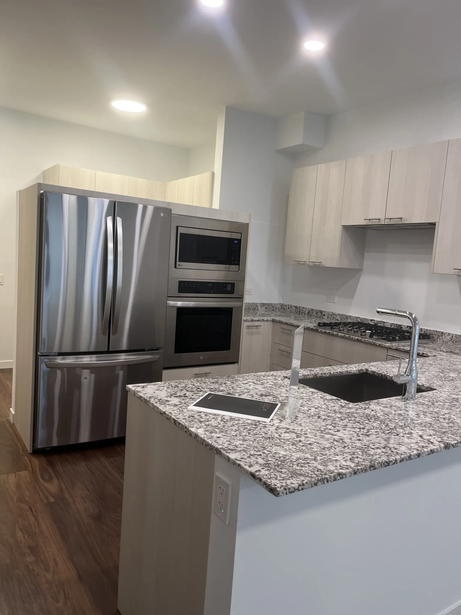3478 N Broadway, , 60657, USA 60657-unit#0321-Chicago-IL
