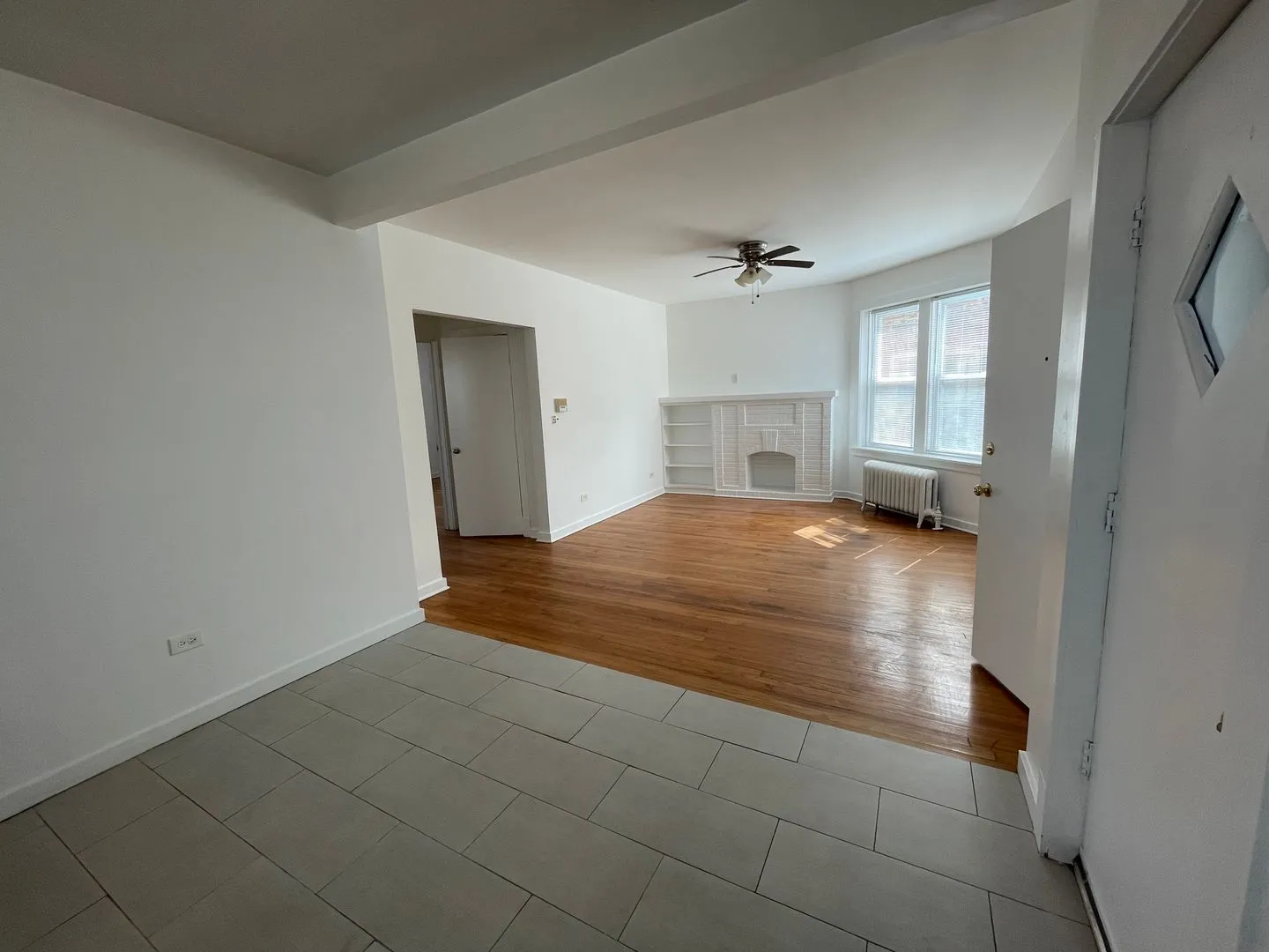 6343 N Claremont Ave, ,  60659, USA 60645-unit#3E-Chicago-IL