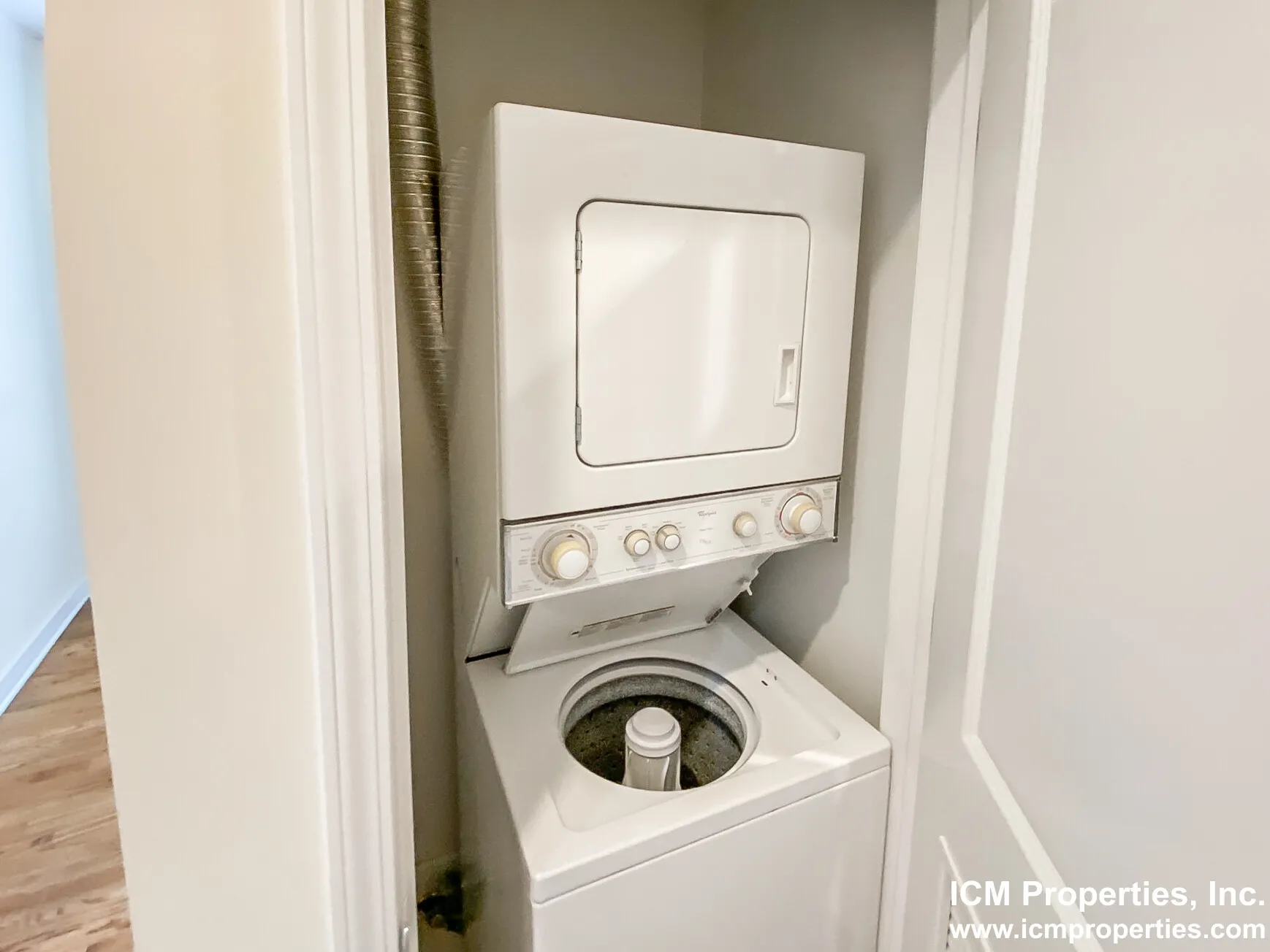 851 W Cornelia Ave, ,  60657, USA 60657-unit#855-2W-Chicago-IL