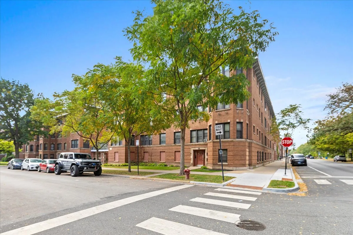 6700 S Merrill Ave, , 60649, USA 60649-unit#1W-Chicago-IL