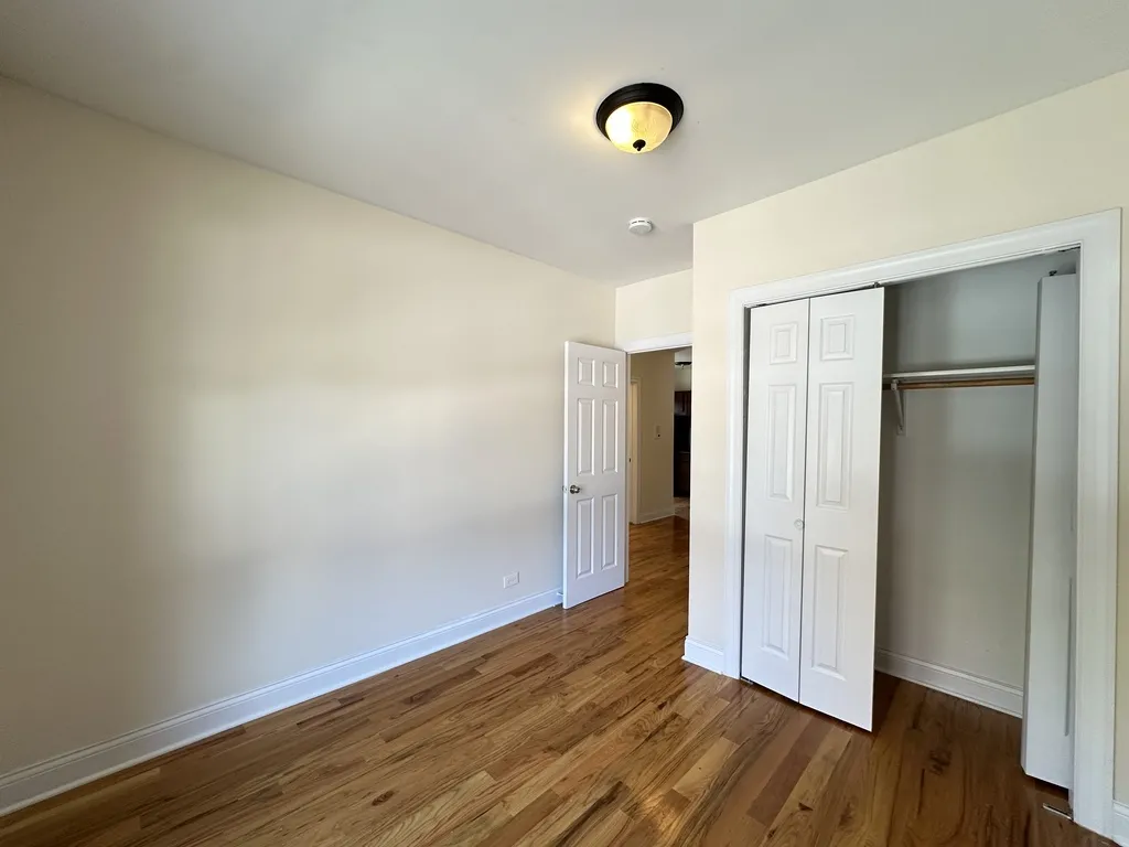 957 W Cornelia Ave, ,  60657, USA 60657-unit#1A-Chicago-IL