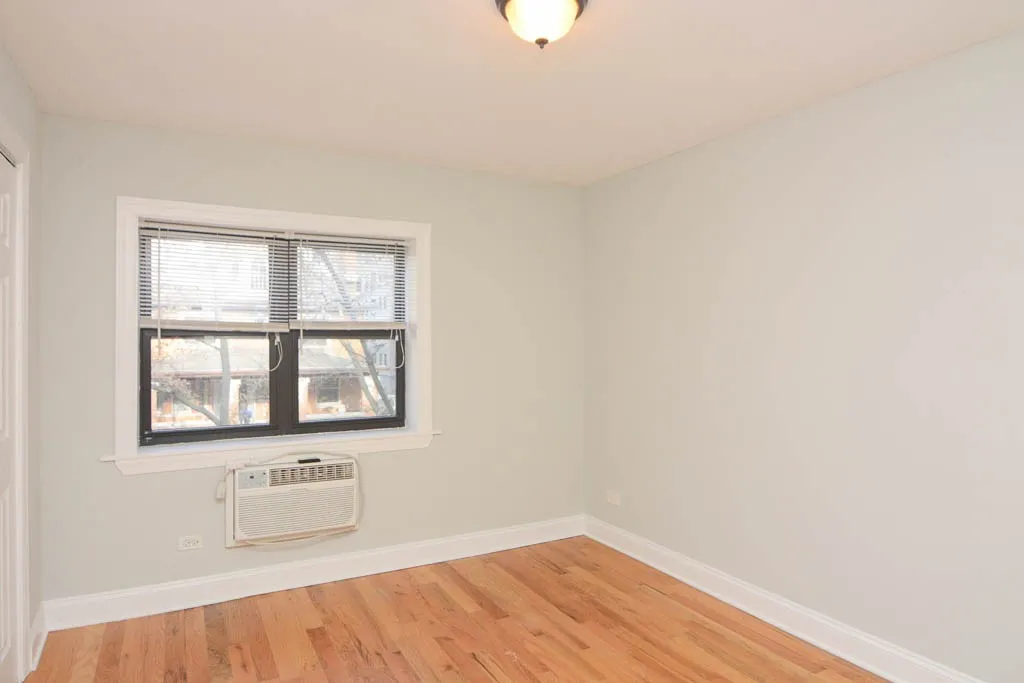 445 W Barry Ave, ,  60657, USA 60657-unit#303-Chicago-IL